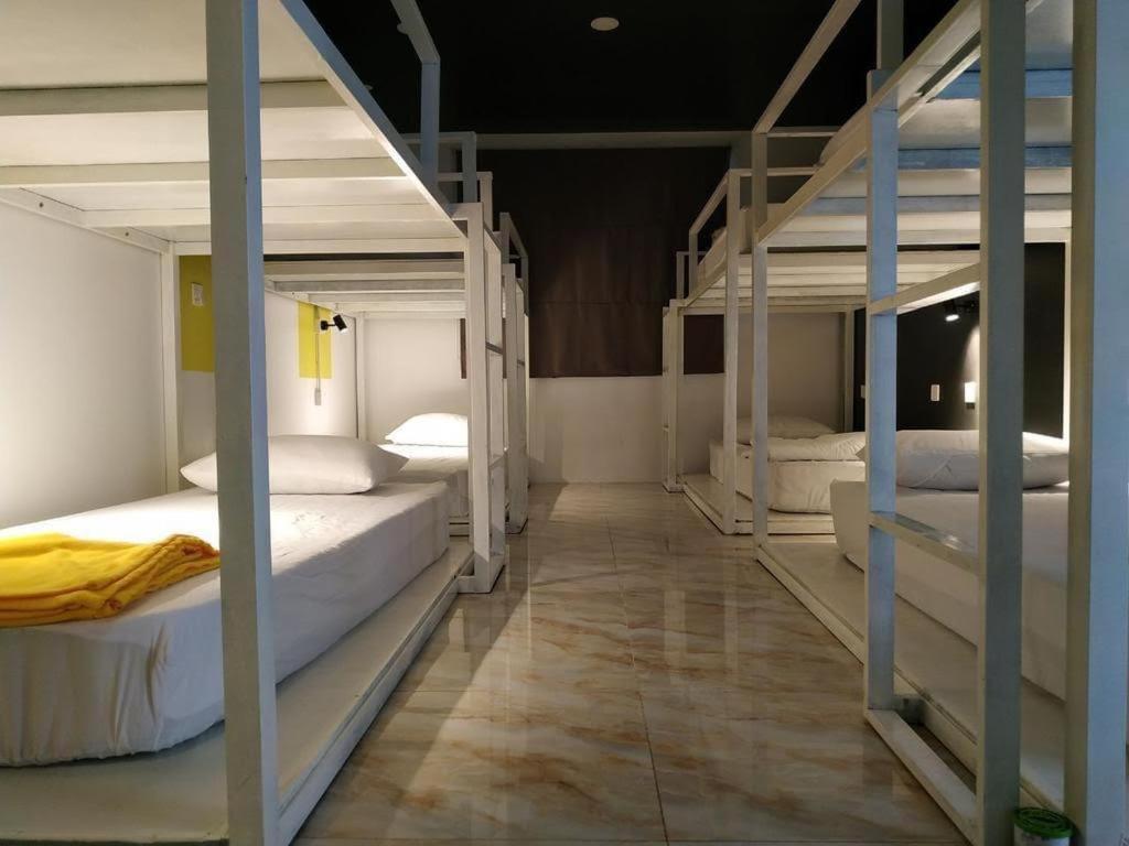 The Hive Hotel Siem Reap Exterior foto